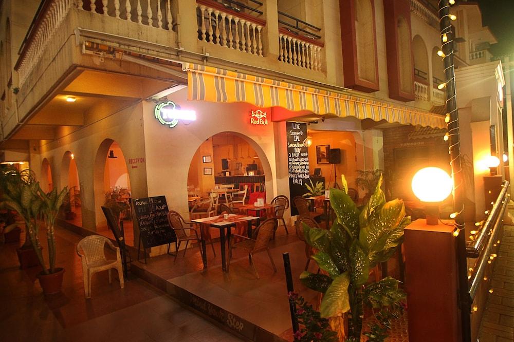 Lambana Resort Calangute Ngoại thất bức ảnh